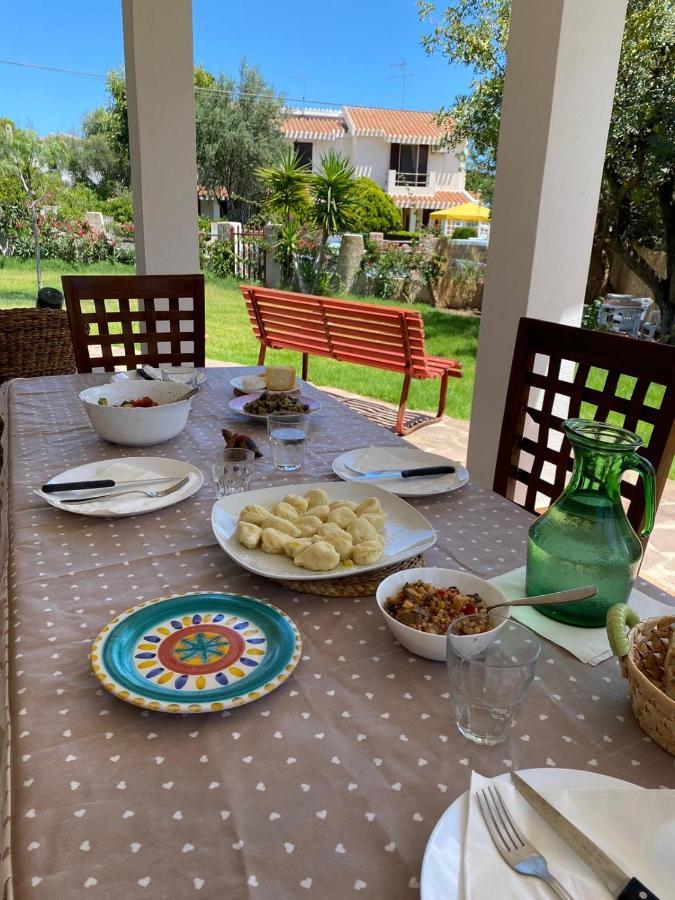 Casa Vacanze 'Sa Corbula' Porto Columbu - Perd'E Sali المظهر الخارجي الصورة